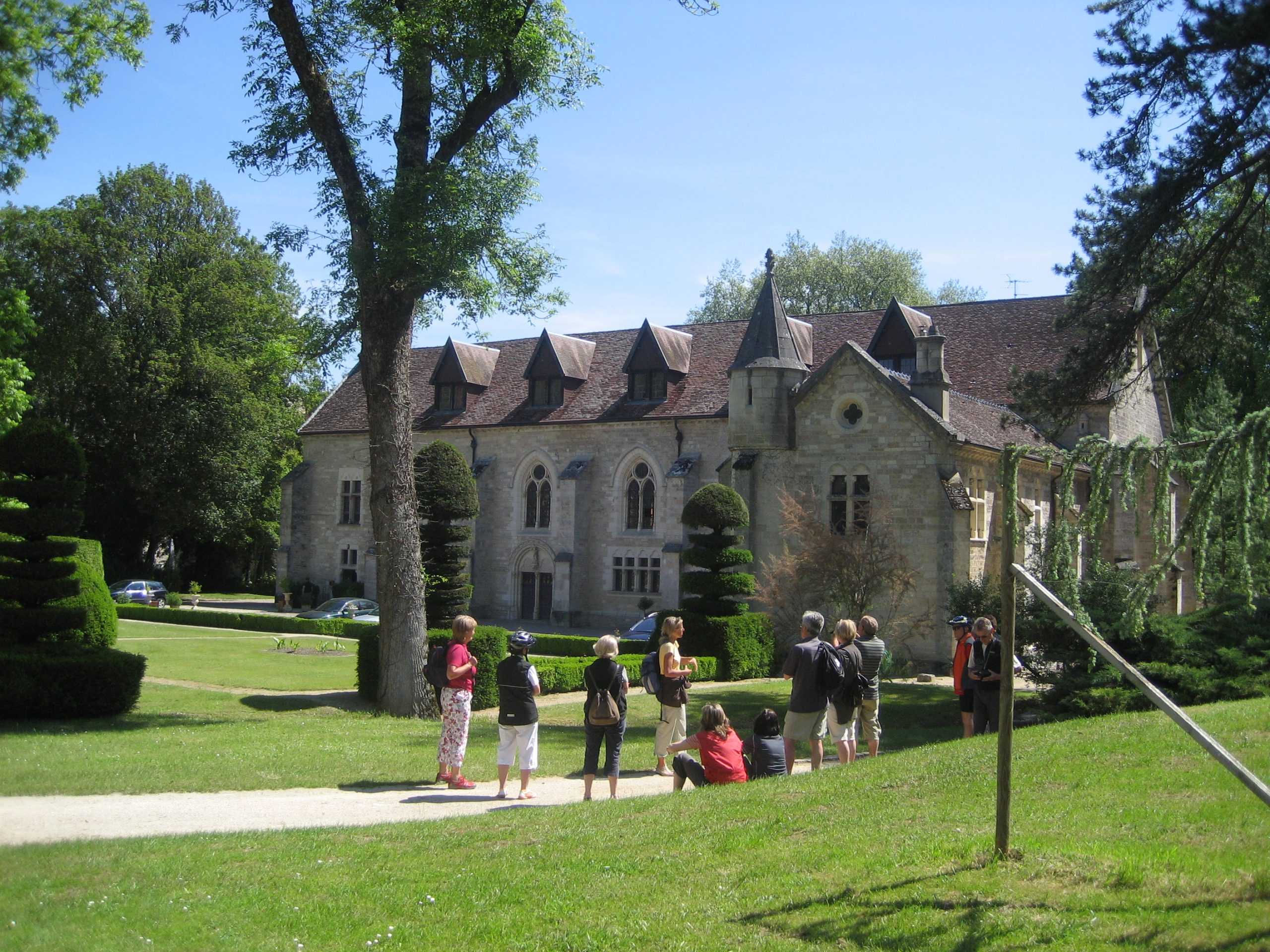 Blick auf Abbaye la Bussière