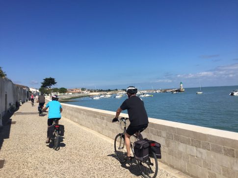 Cyclists on Ile de Ré