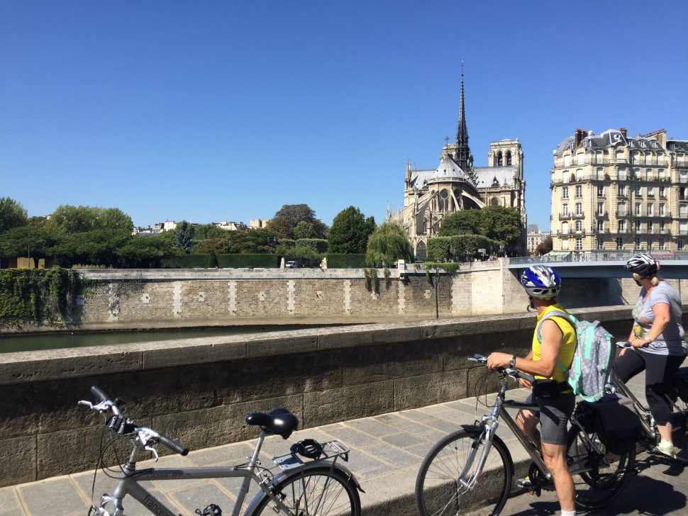Veloscenic : Paris to Mont-Saint-Michel cycle route