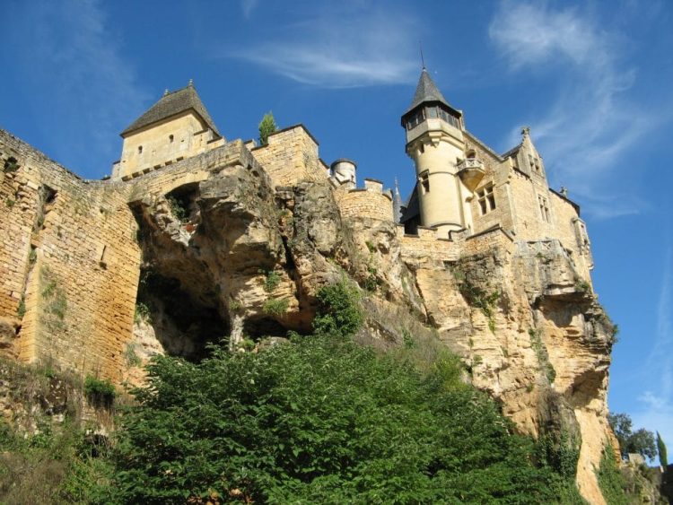 vue sur le château à Rocamadour