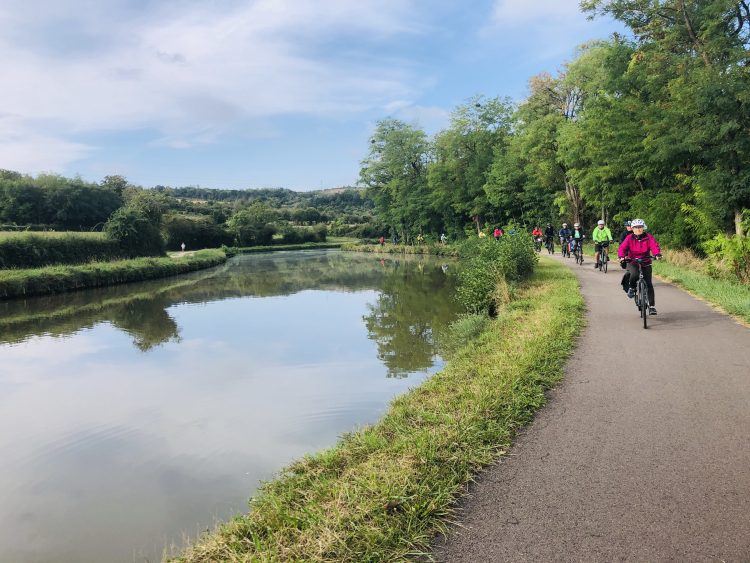 6 - Visite à vélo - Bourgogne