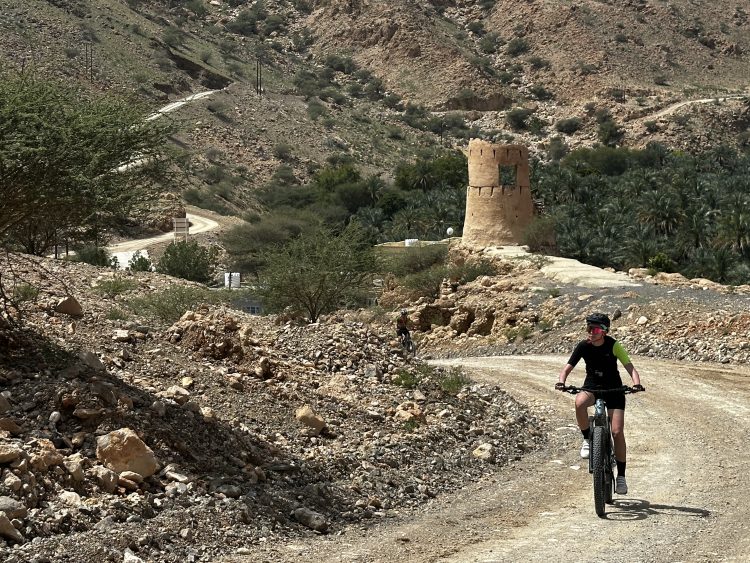 6 - Bikeurlaub - Naher Osten